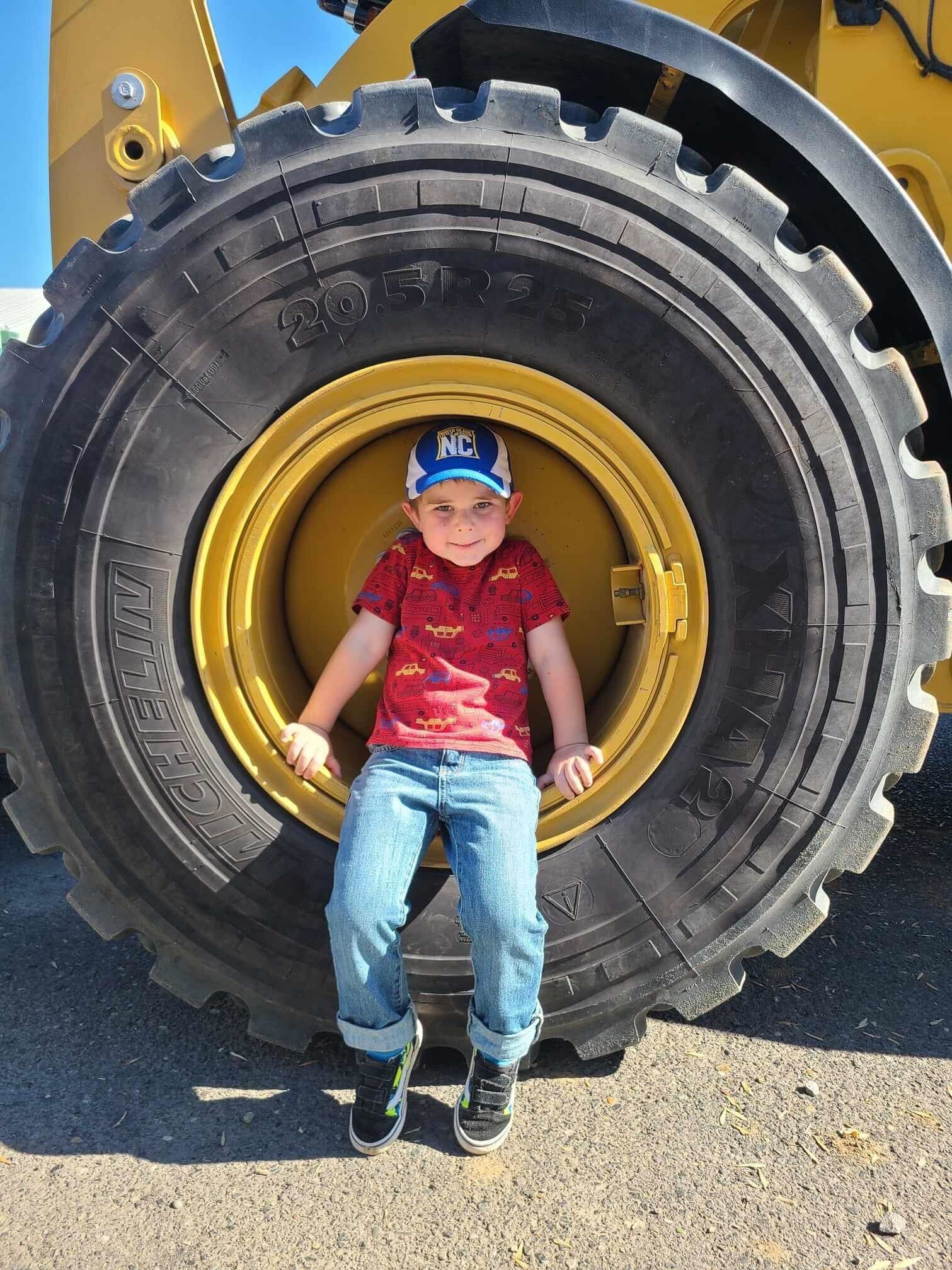 Dozer Days give valuable insight into the building industry to students